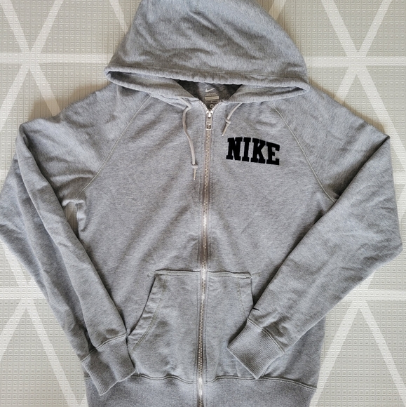 Nike 'Zip-Up' - Picture 1 of 2